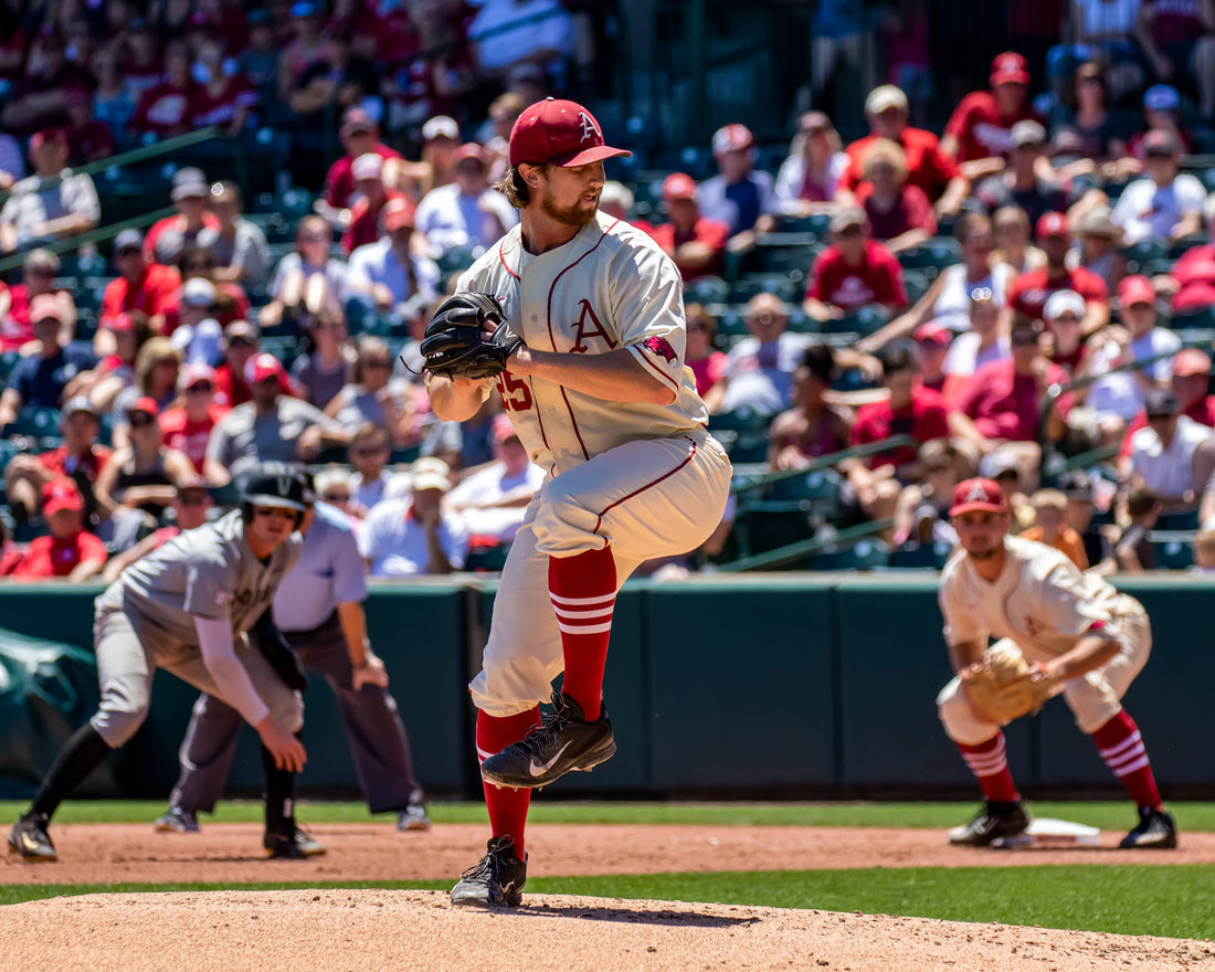 Baseball Pickoff Moves