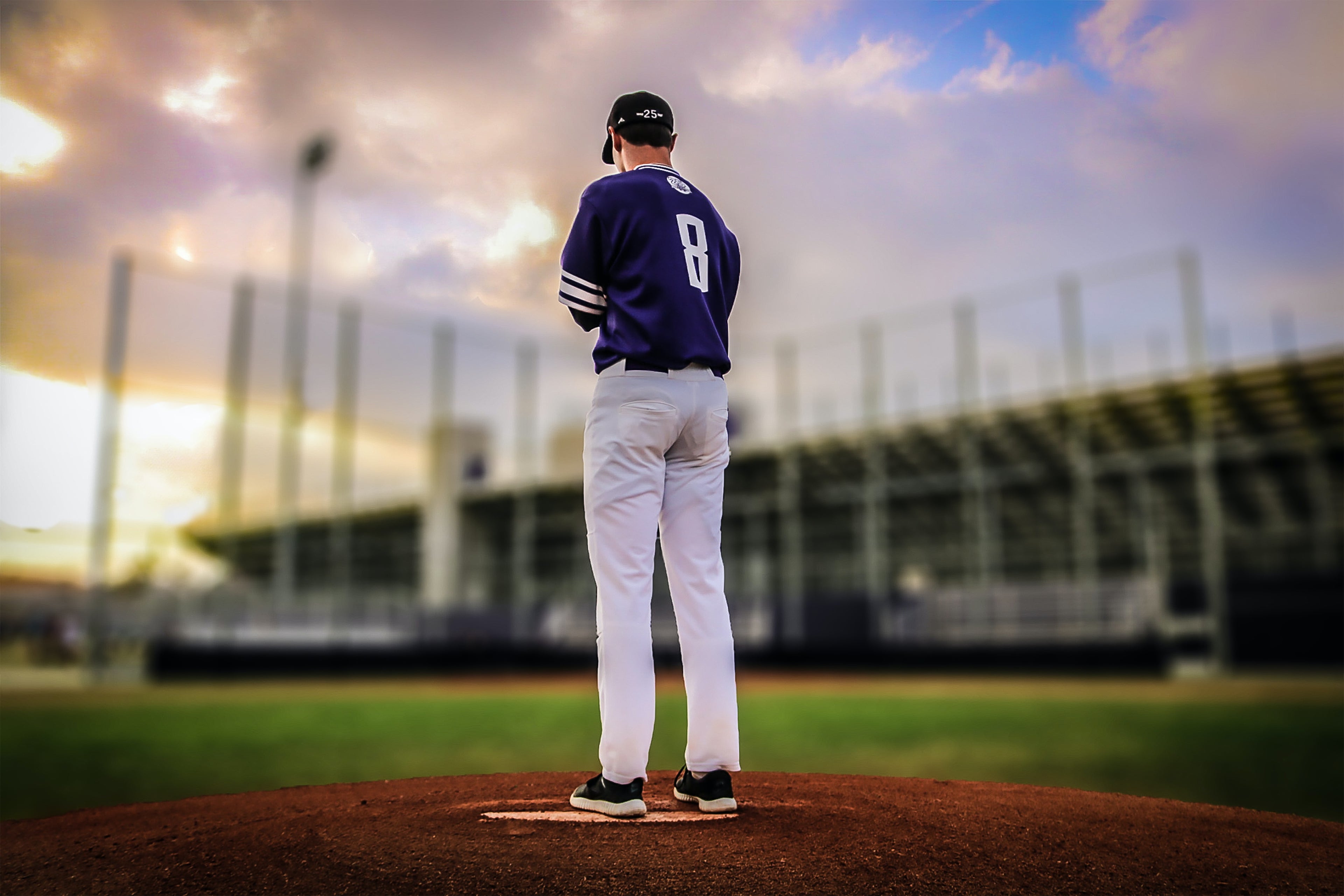 Arm Recovery Guide: How Long Should I Ice My Arm After Pitching?